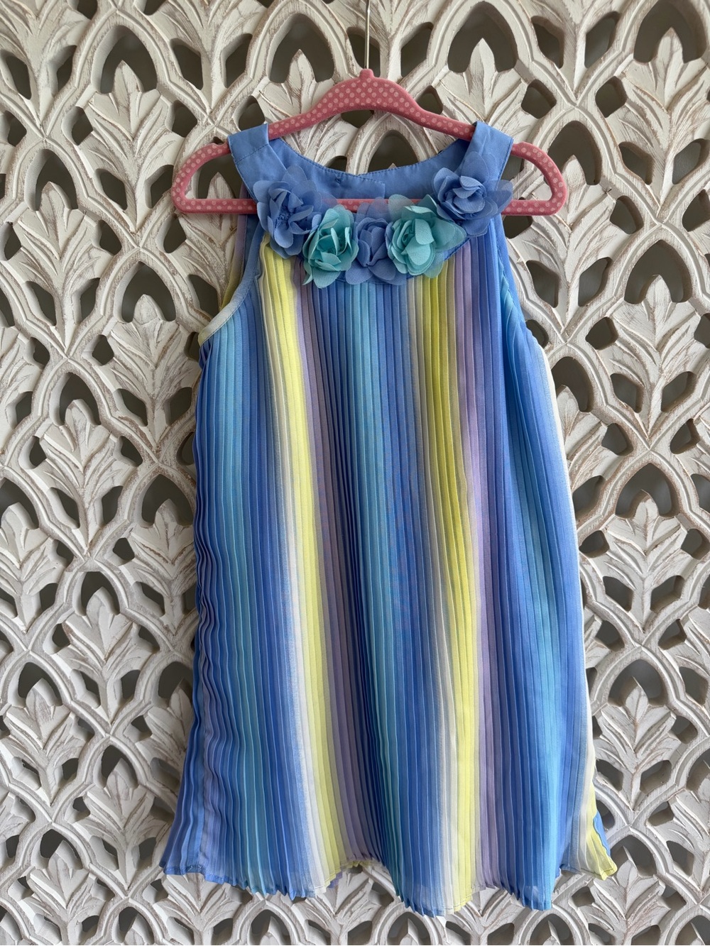 If It Were Me Girls 4T Pleated Floral Neckline Dress